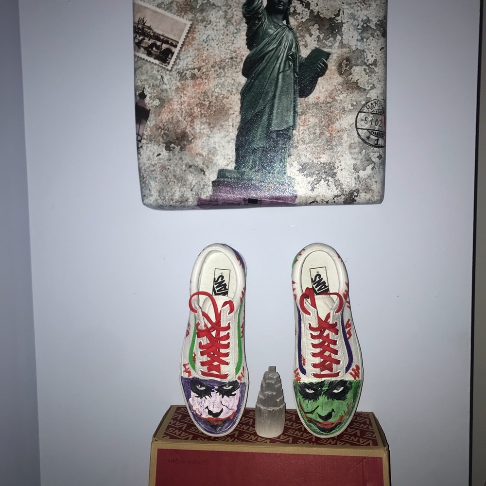 Customized vans joker theme